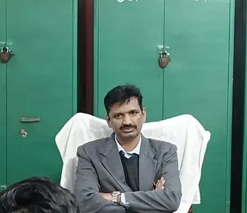 Mau News: DM Praveen Mishra takes big action on the suggestion of General Secretary Ritesh Kumar Srivastava