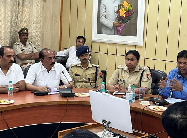 Kaushambhi news: Demand for action against Indrajit Yadav amid allegations of illegal shops and corruption
