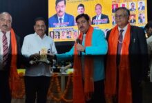 Pratapgarh news: Lions Club Pratapgarh "Harsh" treasurer Ashok Singh honored in Mandal Cabinet