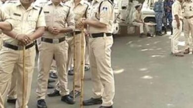Pahadpur: Sensation due to finding the dead body of a youth in village Pahadpur, Superintendent of Police inspected the spot