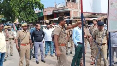 Pratapgarh news: DM and SP inspected Sheikhpur Aashiq under Kunda area in view of Moharram and law and order