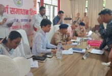 Pratapgarh news: Public hearing organized in Lalganj tehsil on Sampoorna Samadhan Diwas