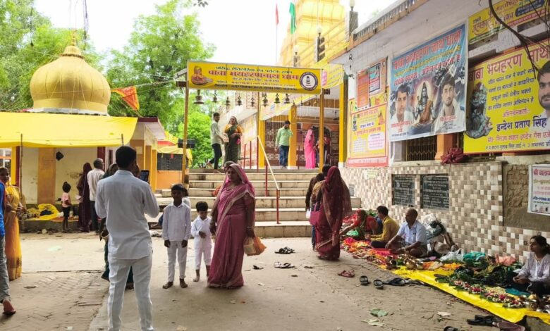 Sawan Ka Pehla Somvar: There is a huge crowd of devotees on the first Monday of Sawan at Bhayharnath Dham