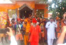 Peelibheet news: Echo of devotion in the month of Shravan, a huge crowd of Kanwariyas gathered at Shri Param Akriya Dham