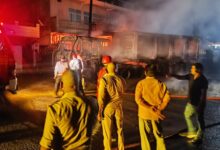 Sonbhadra news: Two trucks caught fire under suspicious circumstances and burnt to ashes