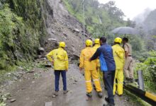 Uttarakhand Heavy Rain Alert: Heavy rain alert in nine districts of the state, operation to evacuate passengers stranded on Kedarnath route continues