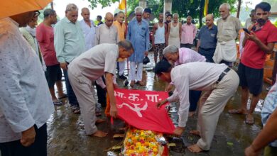 Pratapgarh: Wave of mourning in Belha, Communist leader, former president of Bar Council, Brijnath Ojha passes away