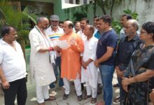 Sonbhadra news: Electricity department accused of cheating consumers, opposition to prepaid meters