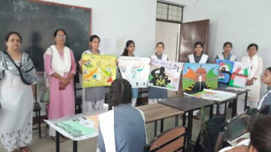 Prayagraj news: Poster competition organized in college on the topic 'Tricolor is my identity'