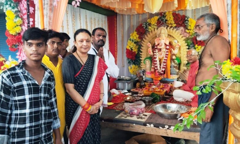 Pratapgarh news: Strengthening of national unity is necessary for peace in the country- Mona