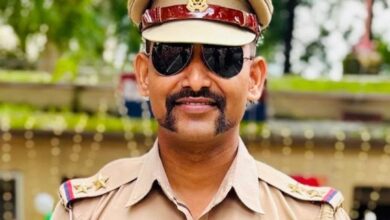 Pratapgarh news: Sub-inspector Sachin Patel suspended for being caught taking bribe!!