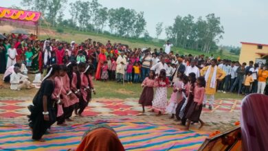 Sonbhadra news: A glimpse of tribal culture was seen in Karma Mahotsav