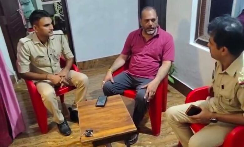 Pratapgarh news: Congress district president Dr. Neeraj Tripathi under house arrest, residence converted into police camp