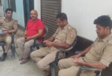 Pratapgarh news: Kunda police put Congress district vice president under house arrest, there was a program to surround PM Modi in Varanasi