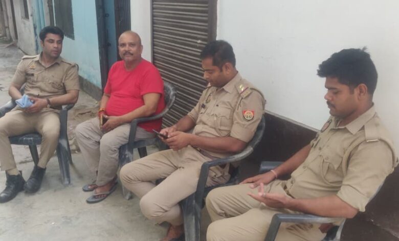 Pratapgarh news: Kunda police put Congress district vice president under house arrest, there was a program to surround PM Modi in Varanasi