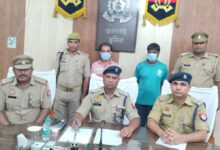 Pratapgarh: Mandhata police arrested two smugglers with 26 kg of ganja, sent to jail