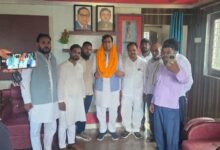 Prayagraj: MLA R.K. Verma met representatives of Salmani community in Soraon