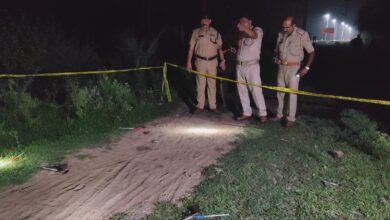 Sonbhadra news: Police encounter with criminals, two wanted criminals arrested, three absconding