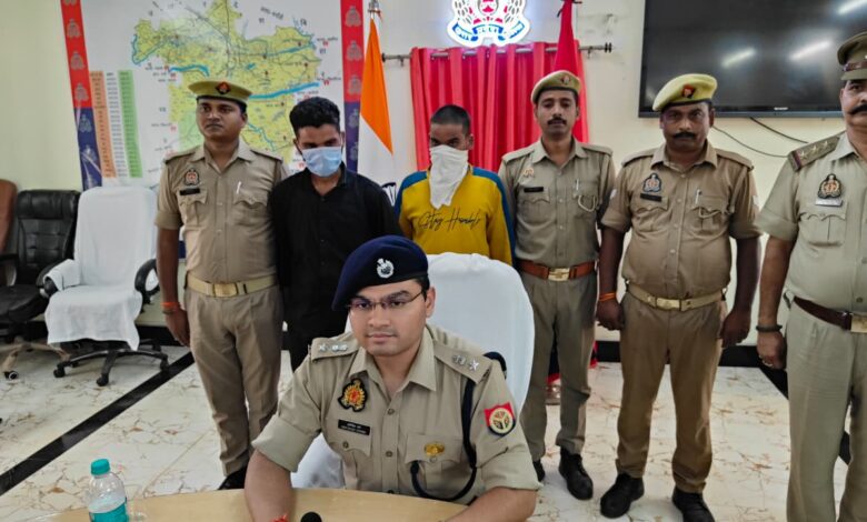Sonbhadra news: Police arrested two brothers accused of murder, pickup recovered