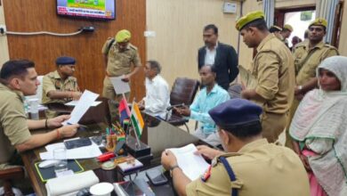 Pratapgarh news: Superintendent of Police held a public hearing and gave instructions for quick resolution of problems.