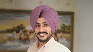 Rajvir Jawanda passed away: After a 12-day battle, the Punjabi music industry lost a shining star.