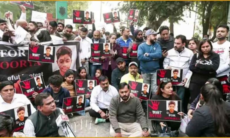 Delhi News , दिल्ली छात्र आत्महत्या, दिल्ली स्कूल टीचर सस्पेंड, राजेंद्र प्लेस मेट्रो, स्टूडेंट सुसाइड केस, मानसिक उत्पीड़न, BLK हॉस्पिटल, दिल्ली पुलिस जांच