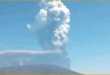 इथियोपिया ज्वालामुखी विस्फोट, volcanic ash india impact, ज्वालामुखी की राख भारत, Delhi NCR AQI, IMD Weather Update, Flights Cancelled India, Ethiopia Haile Gubbi Volcano, Volcanic Ash Cloud India, Indian Aviation News, Pollution Level NCR