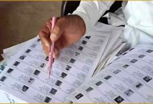 एसआईआर प्रक्रिया, बीएलओ मौत, चुनाव आयोग, बूथ लेवल ऑफिसर, SIR दबाव, मतदाता सूची पुनरीक्षण, बिहार एसआईआर, बीएलओ सुरक्षा, चुनाव अधिकारी मौत, राजनीतिक विवाद एसआईआर