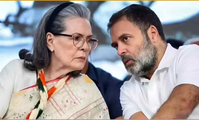 सोनिया गांधी FIR, राहुल गांधी FIR, नेशनल हेराल्ड केस, कांग्रेस हमला, ईडी सीबीआई दुरुपयोग, चुनाव आयोग विवाद, केसी वेणुगोपाल बयान, AJL केस, यंग इंडियन, दिल्ली पुलिस EOW, राजनीतिक खबरें, ताजा राजनीतिक समाचार