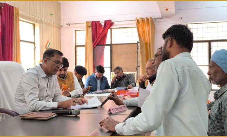 -जिलाधिकारी शाहजहांपुर, संपूर्ण समाधान दिवस, Jalalabad Tehsil News, DM Dharamendra Pratap Singh, Shahjahanpur News, अवैध कब्जा कार्रवाई, Land Dispute Shahjahanpur, पुलिस अधीक्षक राजेश द्विवेदी, समाधान दिवस शिकायत, उत्तर प्रदेश प्रशासन, Revenue and Police Action, जलालाबाद तहसील, Shahjahanpur Latest News, UP Samadhan Divas, जन शिकायत निस्तारण, भूमि विवाद समाधान, अवैध कब्जा UP, United Bharat News, प्रशासनिक कार्रवाई शाहजहांपुर, शिकायत निस्तारण उत्तर प्रदेश