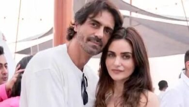Arjun Rampal reveals his relationship: Arjun Rampal reveals his engagement on Rhea Chakraborty's show