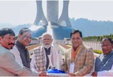 पीएम मोदी, किसान नीति, कांग्रेस किसान विरोधी आरोप, नम्रूप खाद संयंत्र, यूरिया उत्पादन भारत, असम विकास, फर्टिलाइज़र प्लांट, किसान हित योजनाएं