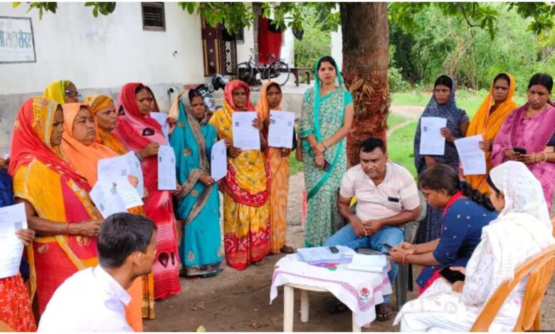 SIR प्रक्रिया, चुनाव आयोग, मतदाता सूची पुनरीक्षण, यूपी SIR नई तिथि, तमिलनाडु मतदाता सूची, ASD मतदाता सूची, ब्लॉक लेवल ऑफिसर, भारत चुनाव आयोग अपडेट, ड्राफ्ट इलेक्टोरल रोल 2025