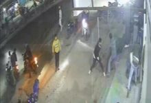 Sonbhadra news: Unruly youth beat up shopkeeper and broke his teeth after he asked for money for snacks.