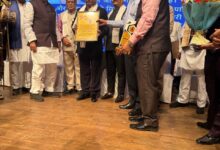 Pratapgarh news: Brahmin Ekta Manch honored Sanjay Mishra with 'Brahmin Gaurav Samman'