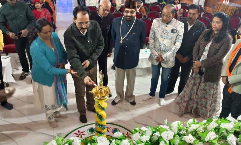 Sonbhadra news: Grand All India Kavi Sammelan organized at Hindalco Renusagar