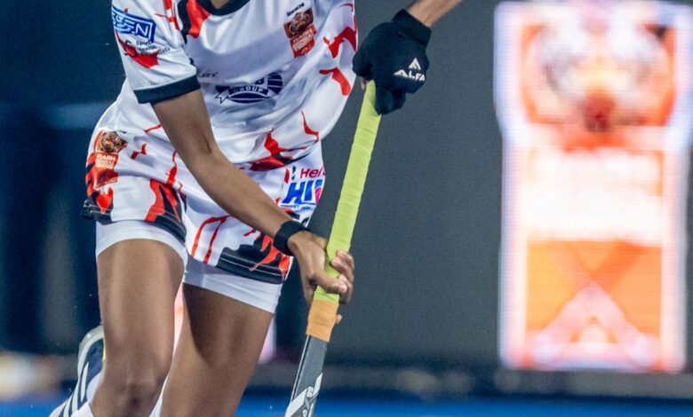 Hockey Women HIL 2026: HIL season 2 begins on December 28, with Jharkhand's beauties Dungdung and Sangeeta Kumari ready to shine on home turf.