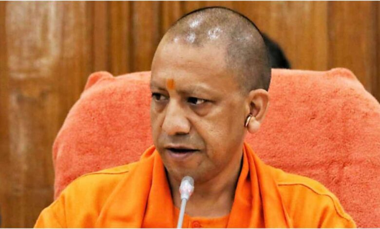 मुख्यमंत्री योगी आदित्यनाथ, उत्तर प्रदेश विकास, पर्यावरण संरक्षण, एनएचएआई सड़क परियोजना, 35 करोड़ पौधरोपण, भूमि अधिग्रहण यूपी, UP infrastructure news, Yogi Adityanath statement