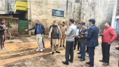 सुरेश कुमार खन्ना, डायमंड डेरी कॉलोनी लखनऊ, प्रभारी मंत्री निरीक्षण, लखनऊ सफाई व्यवस्था, नगर निगम लखनऊ, अवैध कब्जा हटाया, ओपन जिम लखनऊ, Lucknow civic news