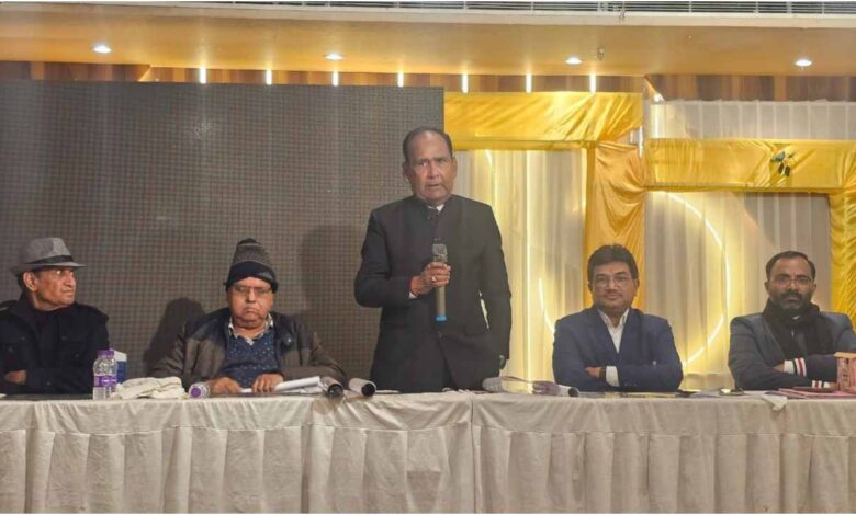 NUJ Uttar Pradesh, के बख्श सिंह, एनयूजे यूपी अध्यक्ष, National Union of Journalists UP, पत्रकार संगठन उत्तर प्रदेश, NUJ Lucknow Meeting, Journalist Union News, NUJ Trust Controversy, पत्रकार यूनियन खबर