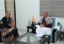 Lucknow Development News, Sushma Kharkwal Mayor, Rajnath Singh Lucknow MP, Lucknow Mayor Meets Rajnath Singh, Lucknow Civic Development, Lucknow Infrastructure Projects, Lucknow Latest News