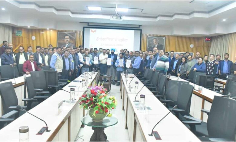 Hindalco Renukoot News, Hindalco Wage Agreement 2026, Hindalco Triennial Wage Settlement, Hindalco Workers Agreement, Hindalco Renukoot Latest News, Hindalco Salary Hike, Hindalco Union Agreement, Hindalco Employee Benefits, Hindalco Renukoot Wage Deal