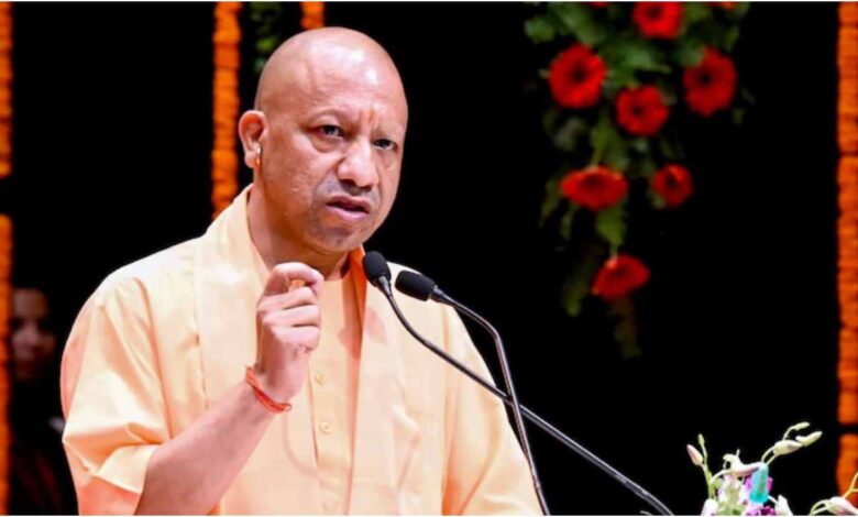 राष्ट्रीय युवा दिवस, मुख्यमंत्री योगी आदित्यनाथ, स्वामी विवेकानंद संदेश, Vivekananda Youth Award, Yogi Adityanath Speech, Youth Power Nation Power, UP Youth Scheme, 35 करोड़ पौधरोपण, Viksit Bharat 2047, Lucknow News