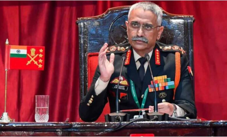 जनरल एमएम नरवणे, अप्रकाशित किताब विवाद, Four Stars of Destiny, राहुल गांधी लोकसभा भाषण, गलवान घाटी संघर्ष, पूर्व सेना प्रमुख नरवणे