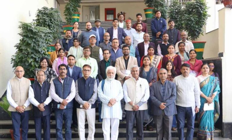 ट्रांसफॉर्मिंग पेडागॉजी इन हायर एजुकेशन,आईयूसीटीई वाराणसी, उच्च शिक्षा कार्यशाला, विनोबा भावे विश्वविद्यालय, दिल्ली विश्वविद्यालय, विज्ञान शिक्षण समस्याएँ