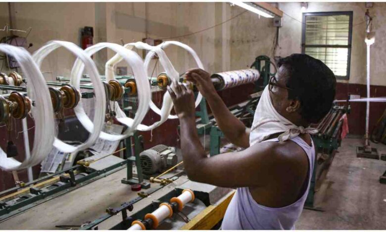 Kashmir Silk Industry, Sericulture Project Kashmir, Manasbal Silk Project, Ganderbal Silk Farming, Kashmir Employment News