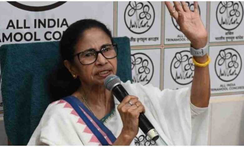 Mamata Banerjee ED Raid, Supreme Court on ED raid, I-PAC raid controversy, ED vs West Bengal government, Article 32 debate India, Mamata Banerjee Supreme Court news