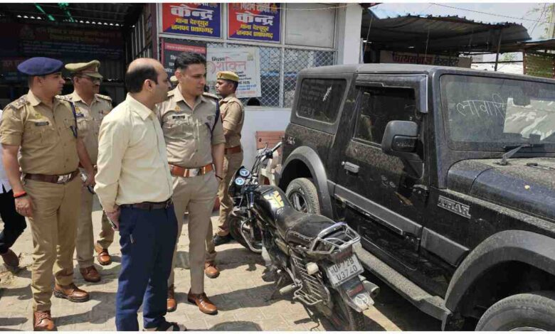 Pratapgarh News, Delhupur Thana Inspection, DM Shiv Sahay Awasthi, SP Deepak Bhukar, UP Police News, Police Inspection, CCTNS Update, Law and Order UP