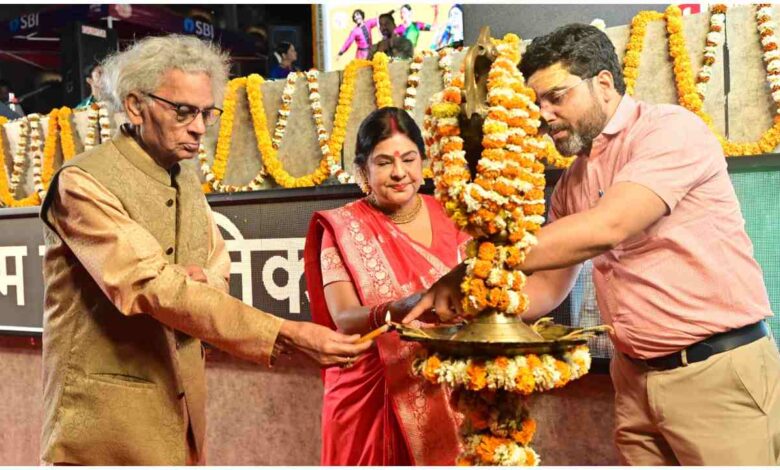 Kashi Vishwanath Dham Navratri 2026, Varanasi cultural event news, Malini Awasthi performance, Rama Vaidyanathan dance, Navratri celebration Varanasi, Sitar Triveni performance, Hindu festival events India, Spiritual events Kashi