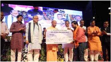 Kailash Mansarovar Yatra News, Yogi Adityanath Financial Aid, UP Religious Tourism Growth, Kailash Yatra Assistance UP, Ayodhya Kashi Tourism News, Prayagraj Mahakumbh 2025, UP Government Pilgrimage Scheme, Religious Tourism Economy India, Lucknow News Hindi, UP News Today